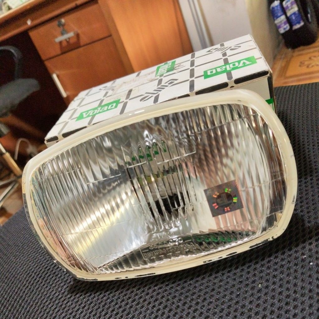REFLEKTOR LAMPU DEPAN VESPA CLASIK VESPA EXCLUSIVE,PX,STRADA