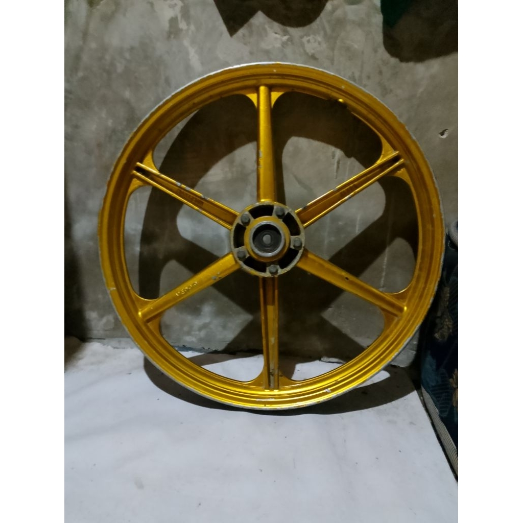 Velg palang 6 depan venom