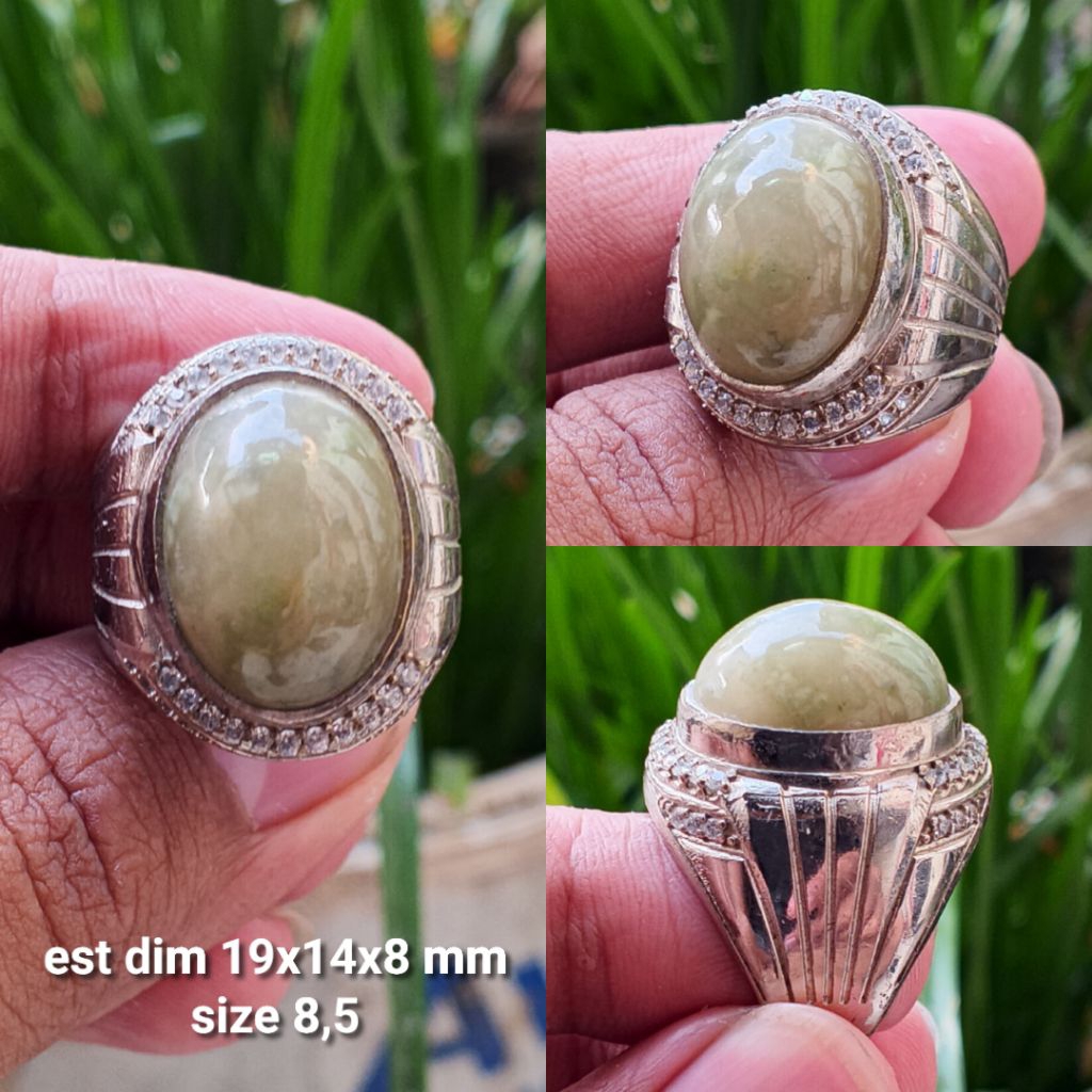 cincin batu lumut aceh