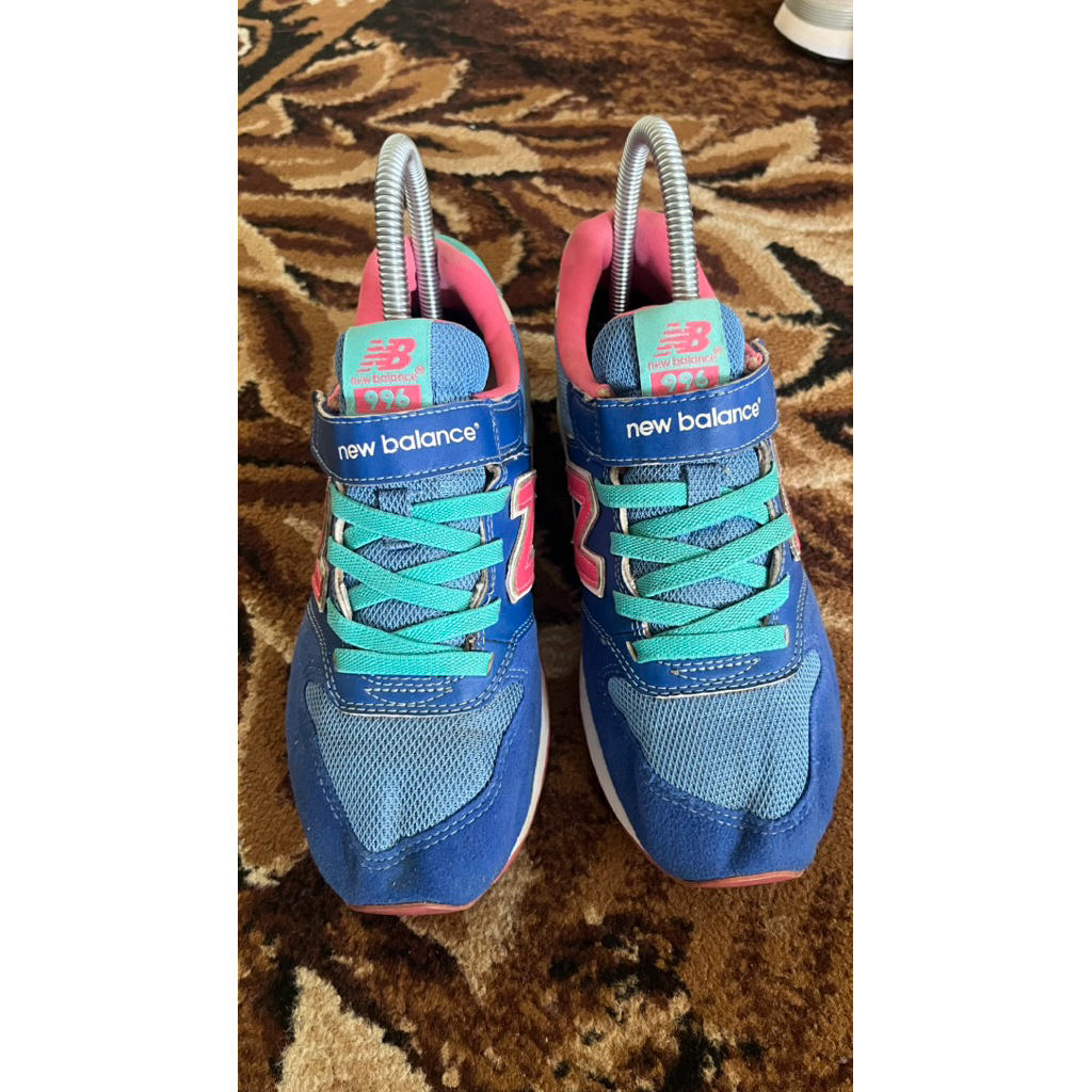 NB 996 BIRU PL