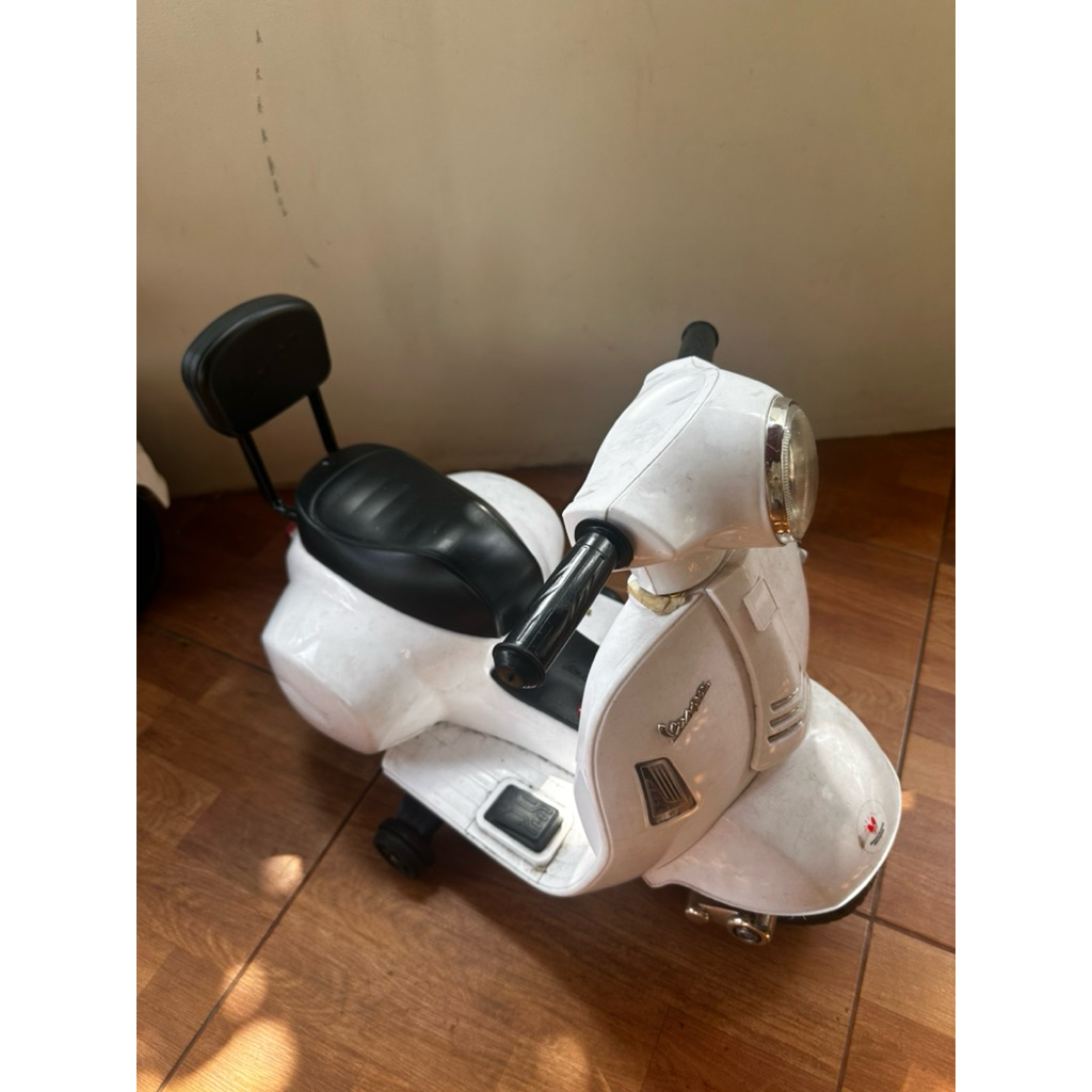 vespa anak/motor anak/mainan anak/ motor2an anak/ motor - motoran anak/ vespa mainan / vespa kecil /