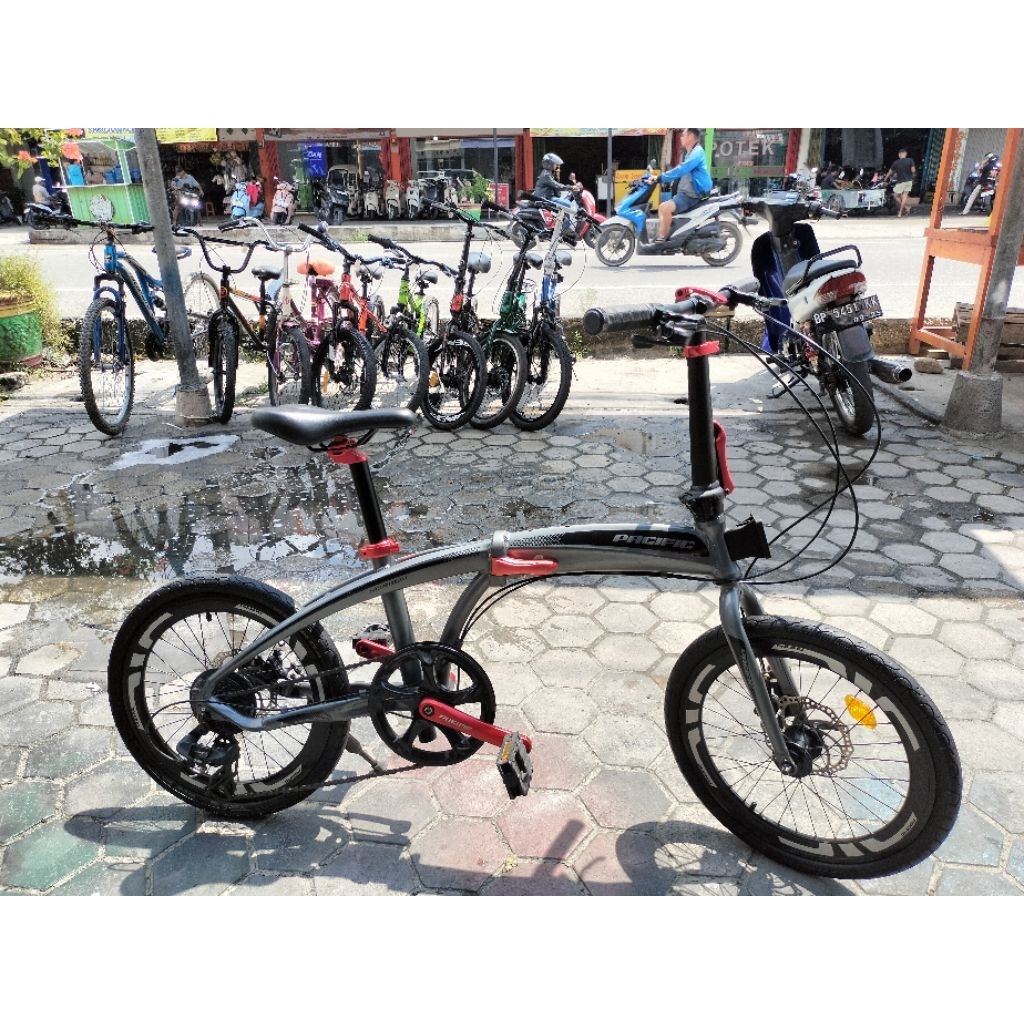 Sepeda lipat Pacific noris 2.1
