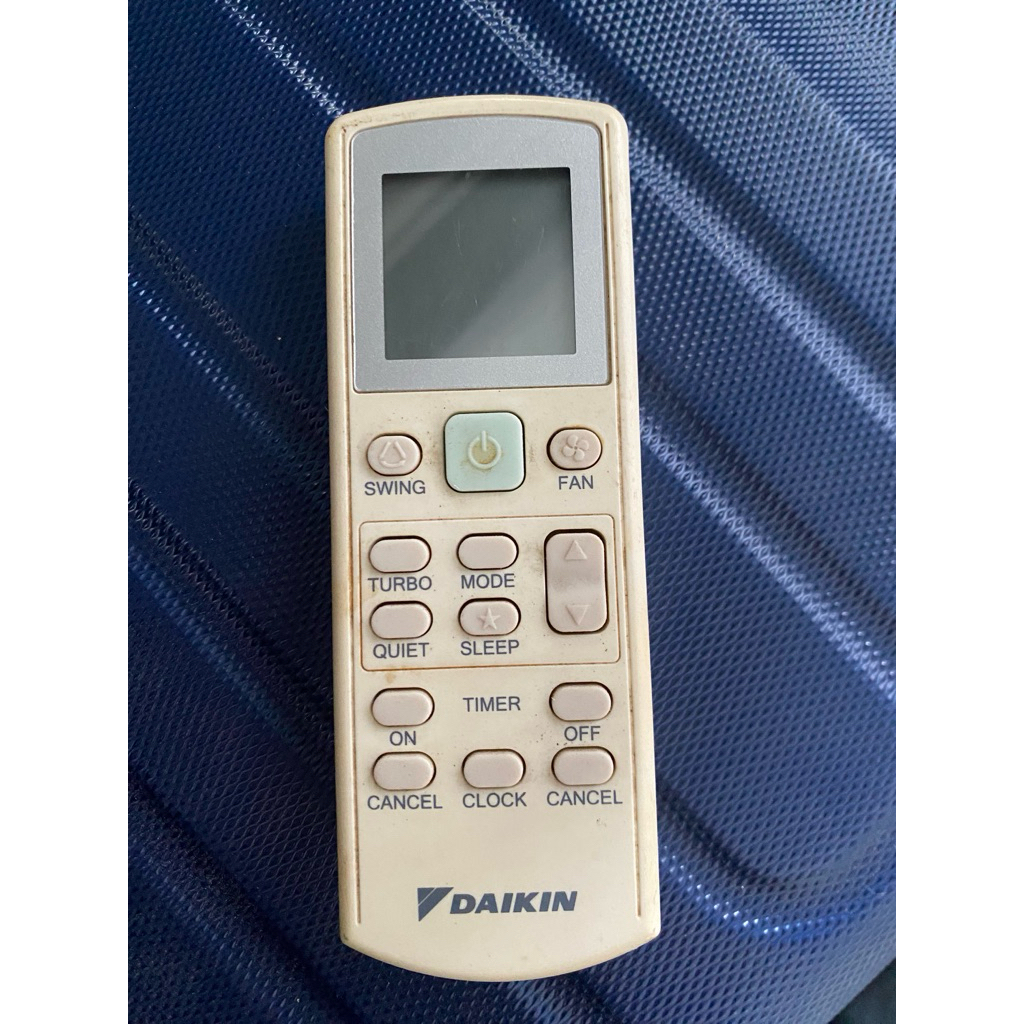 Remote ac Daikin original