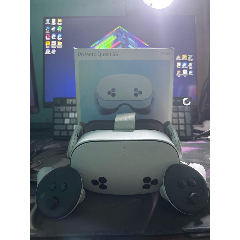 VR Meta Quest 3S 128GB Pre-Loved