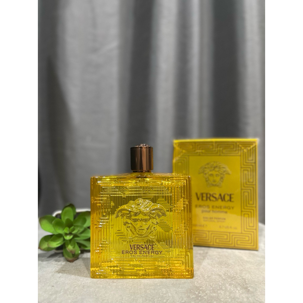 Preloved Versace Eros Energy 200ML [Hampir Full]