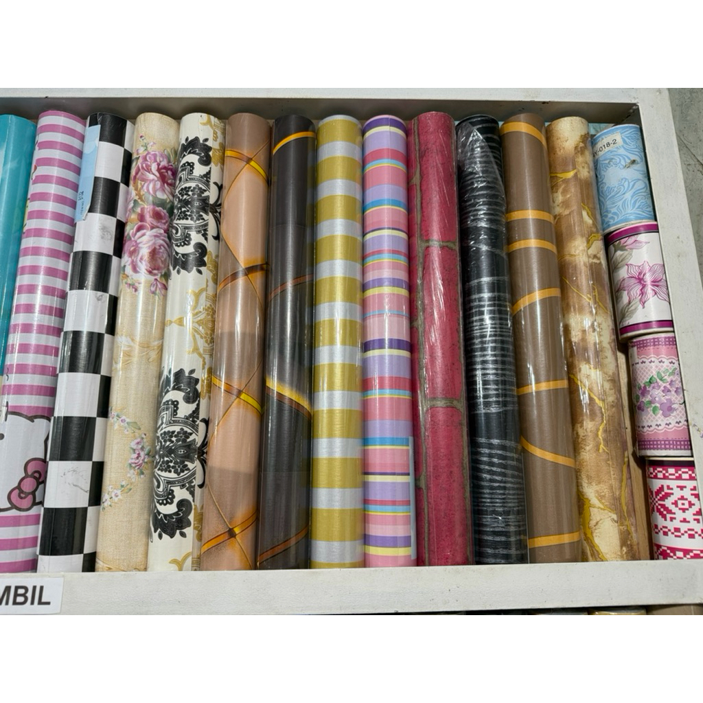 WALLPAPER STICKER KCT POLOS DAN MOTIF