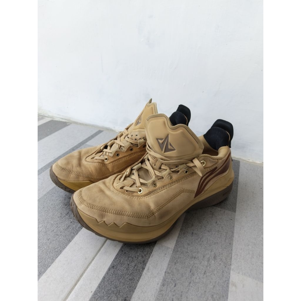 sepatu basket li-ning jimmy Butler JB 2 "curry"second