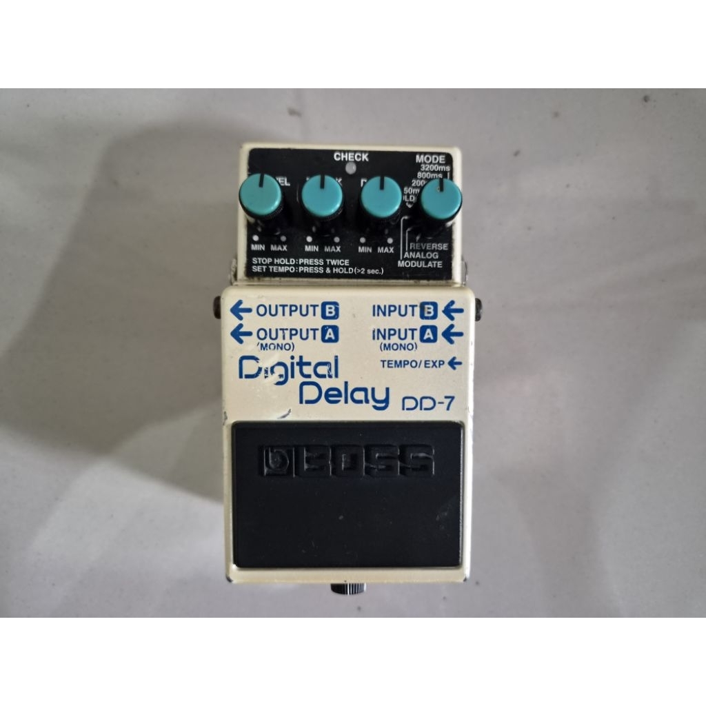 Boss DD-7 DD7 Digital Delay Guitar Effect Pedal