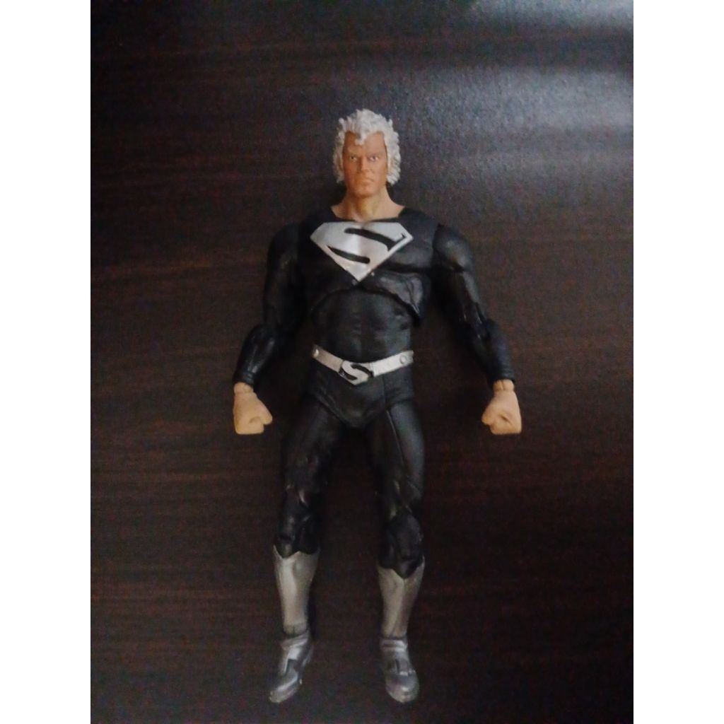 mcfarlane superman solar (loose)