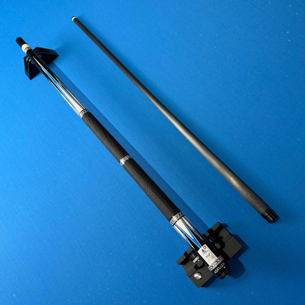 Stick Billiard KONLLEN AK75-001 Carbon Cue Leather Grip Low Deflection / Stick Konllen AK75-001