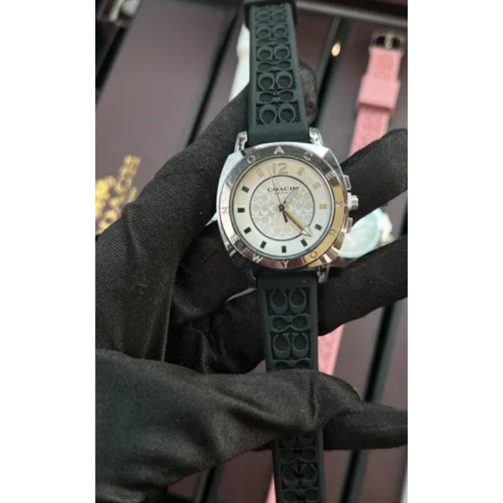 Women Watch Mini Signature Embossed Rubber Strap Watch Black Coach Women Watch Factory Outlet Authen