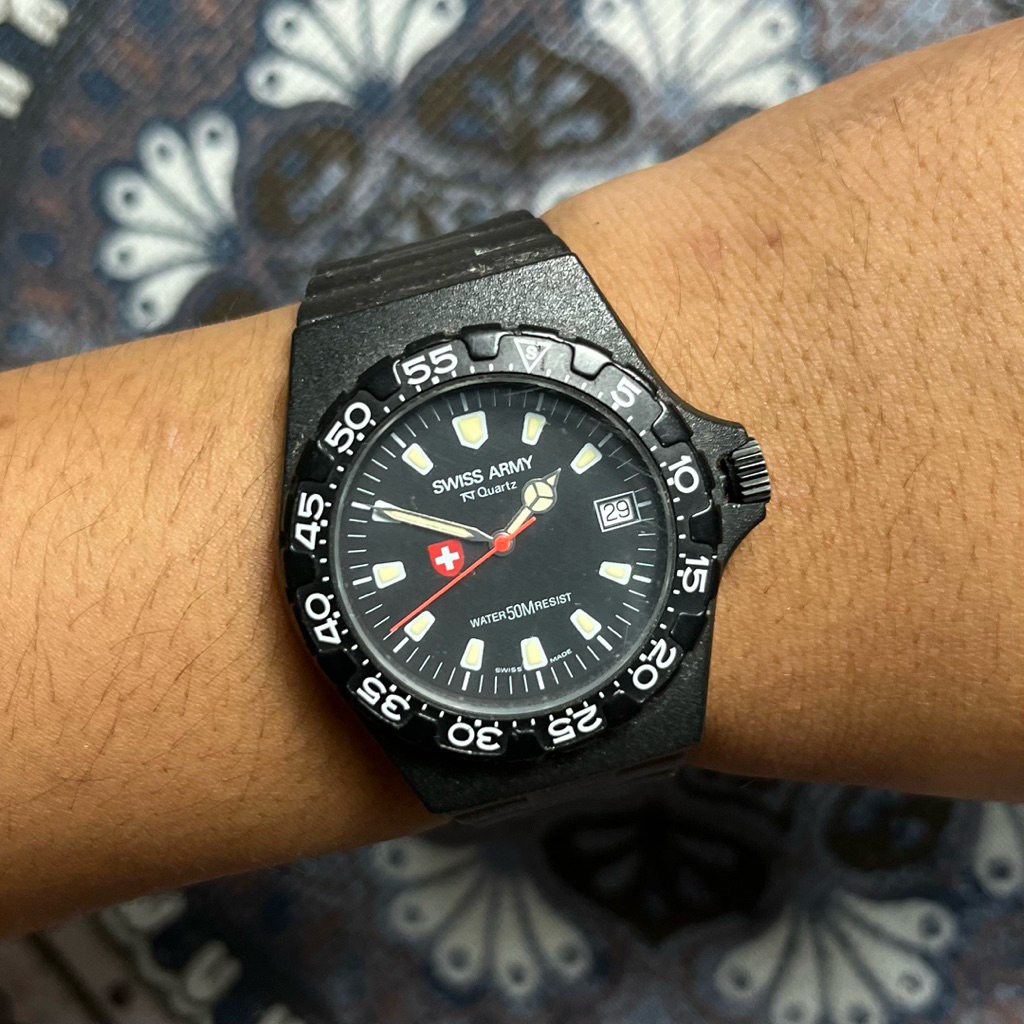 Swiss Army 1754 Watch Second ( Seperti baru ) 100% Original