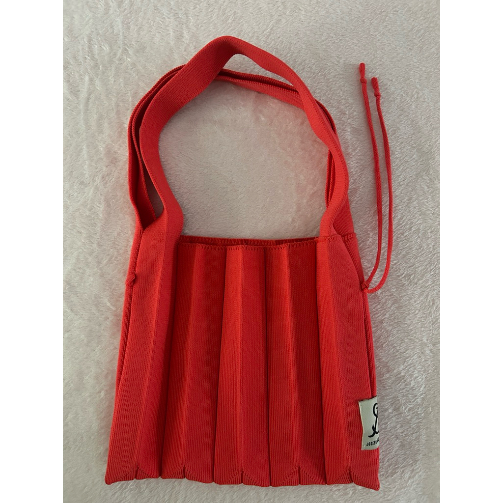 JOSEPH AND STACEY PLEATS KNIT PLISKET PINK PRELOVED / BEKAS