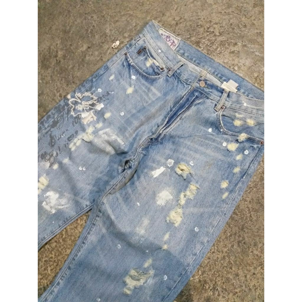 Abercrombie ripped denim