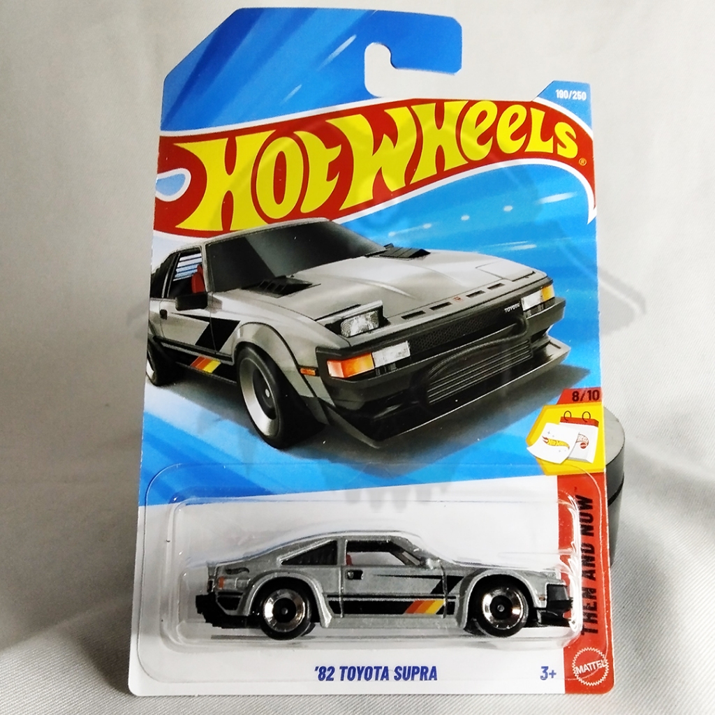DIECAST HOTWHEELS REAL CARS 82 TOYOTA SUPRA, HOTWHEELS TOYOTA SUPRA