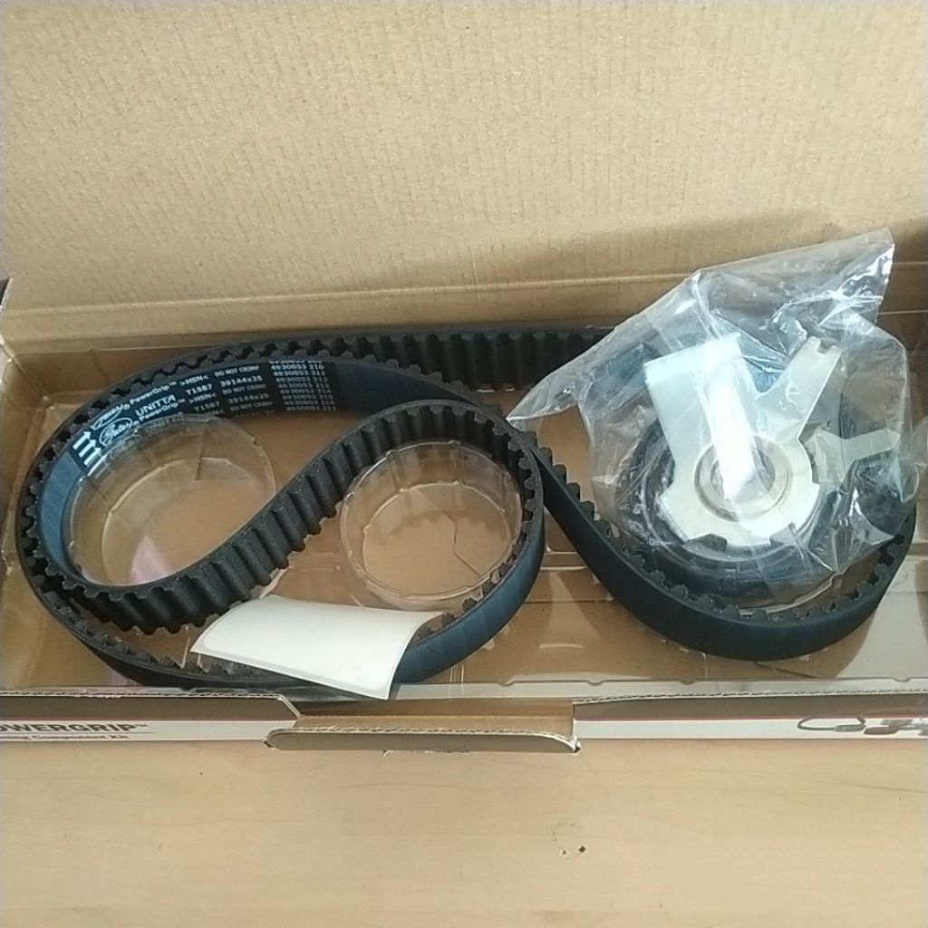 Timing belt SET Proton Exora CFE