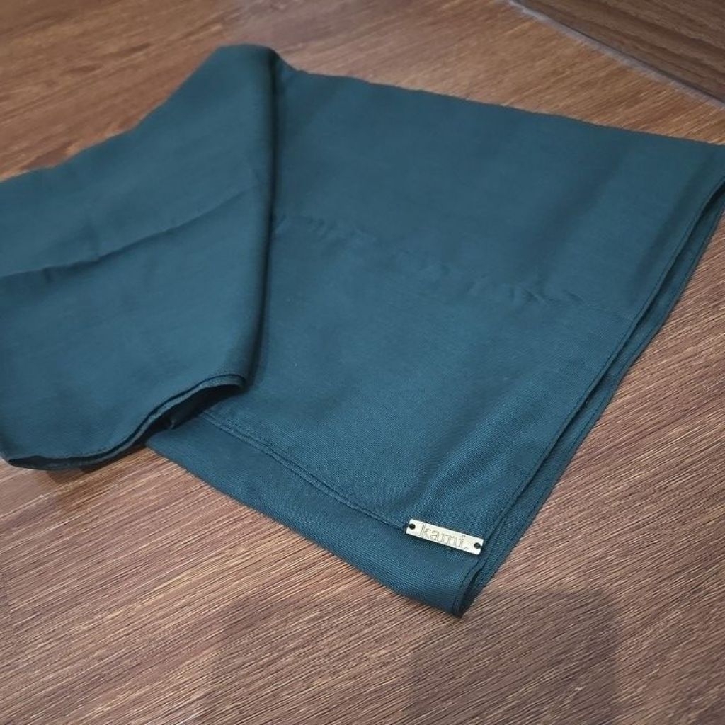 hijab kamiidea hijau tua botol preloved