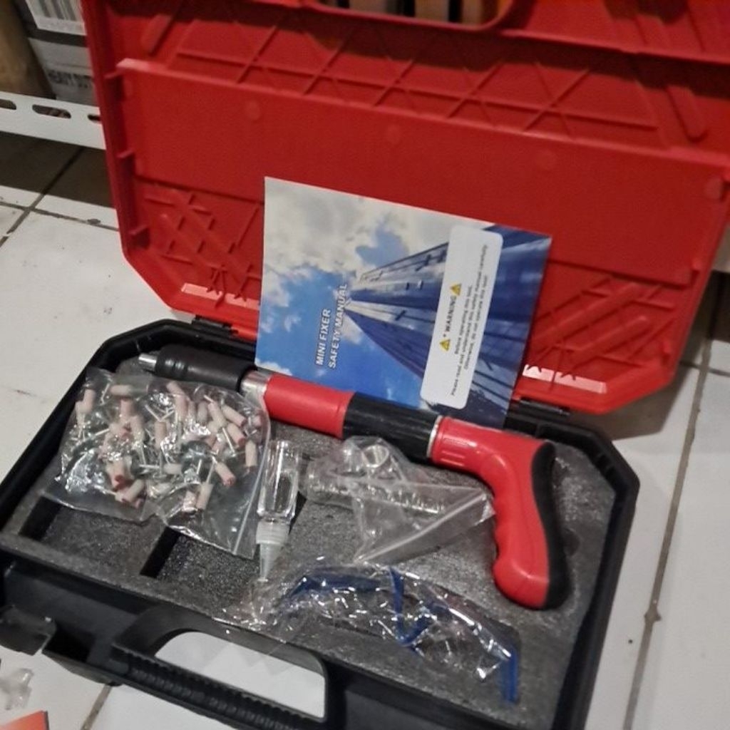 Ramset mini paku beton
