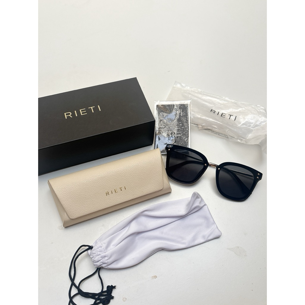 PRELOVED Rieti Doris Black Sunglasses
