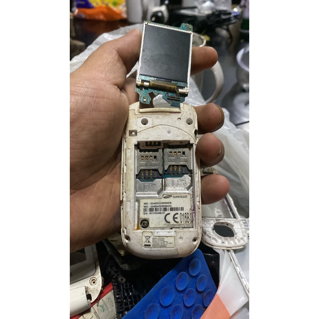 Mesin Samsung e1272 Patah Kesing