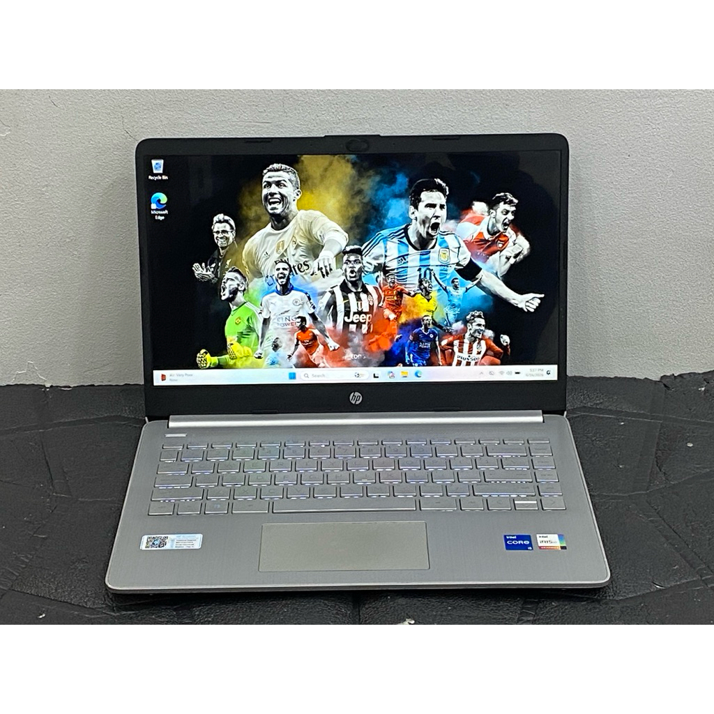 laptop HP 14s-dq4xxx processor :11th Gen Intel (R) Core(TM) i5-1155G7
