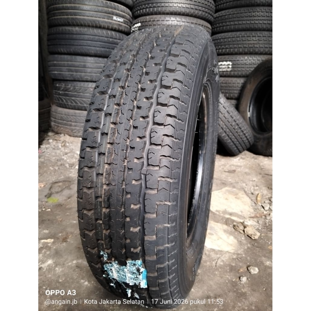 BAN 175/80 R13 TRIANGLE (NOS)