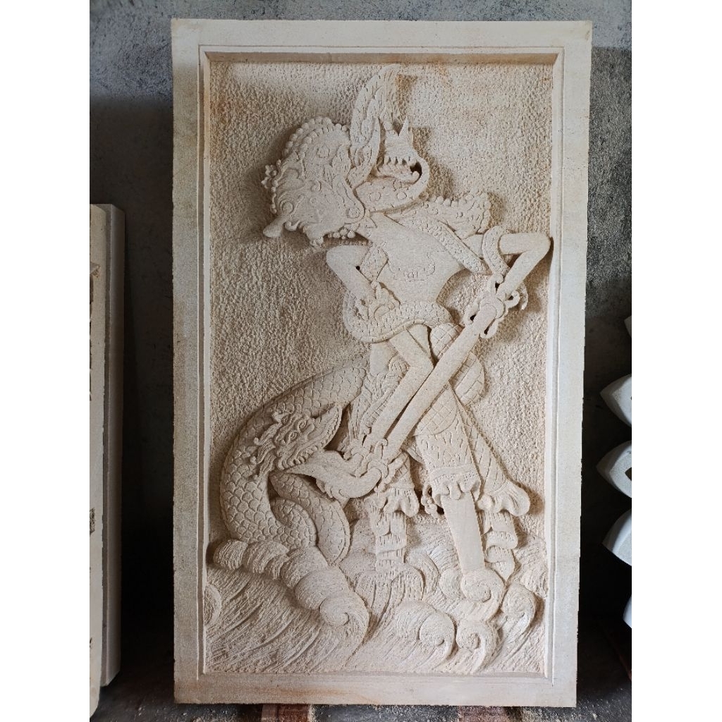 relief batu paras design wayang bima
