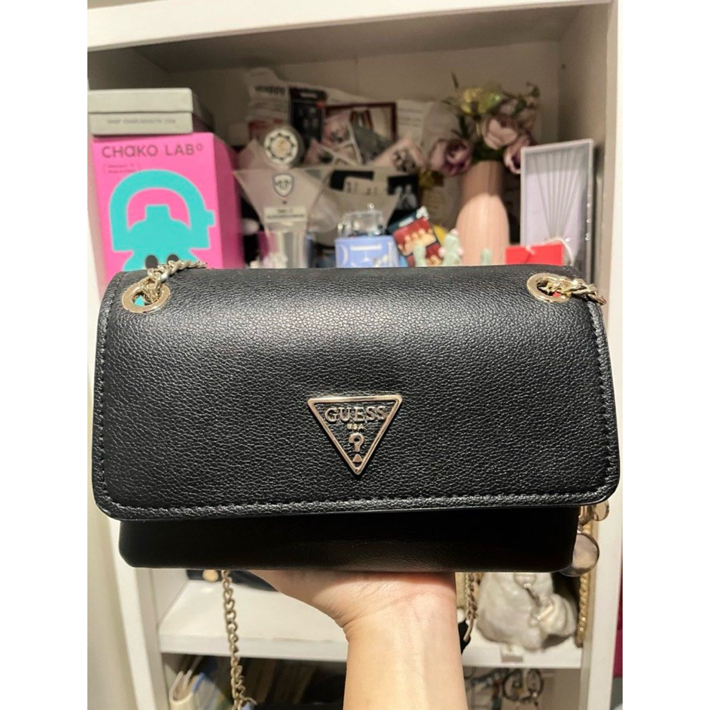 Preloved Guess Narita Bag
