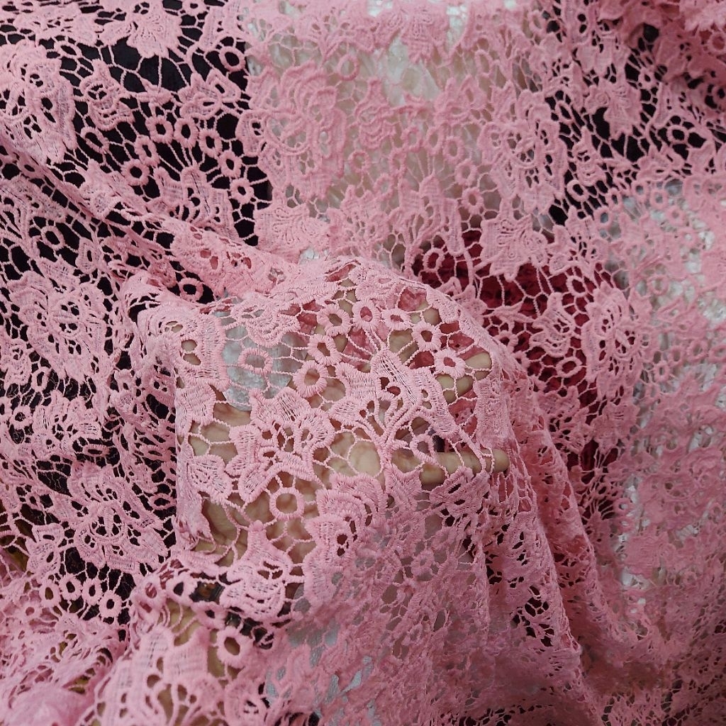 kain brokat prada  - kain brokat prada premium - kain brokat prada meteran ( pink soft) dr