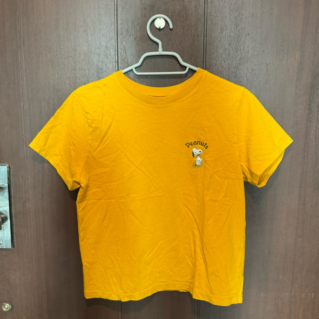 PRELOVED second uniqlo baju atasan kuning snoopy