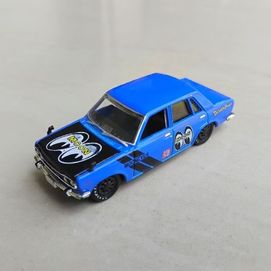 M2 Machines 1969 Datsun Bluebird Blue Mooneyes Loose