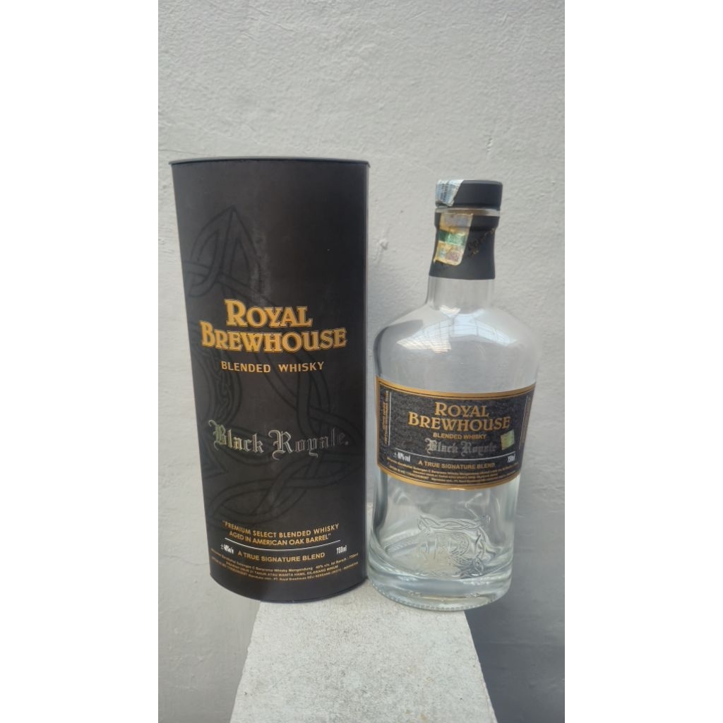 Botol bekas miras Royal Brewhouse black 750 ml
