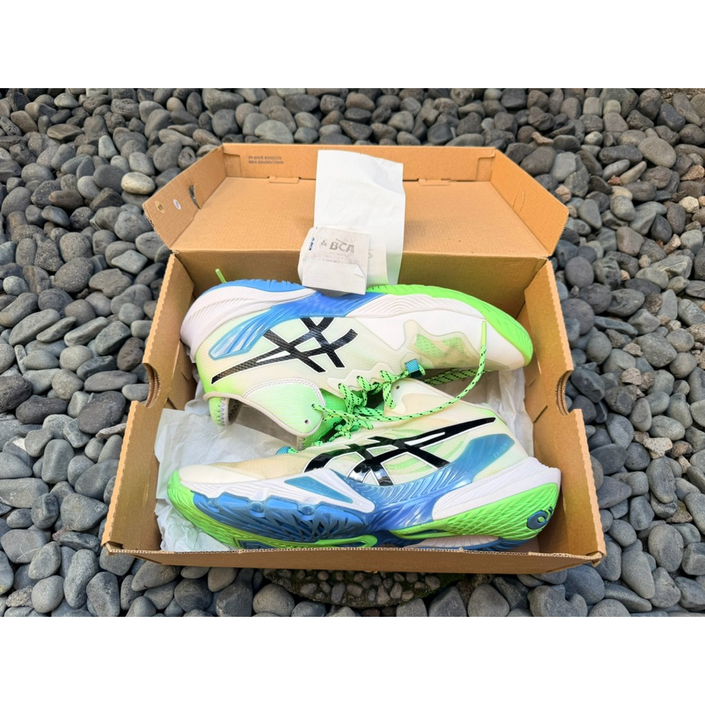 Sepatu ASICS Metarise