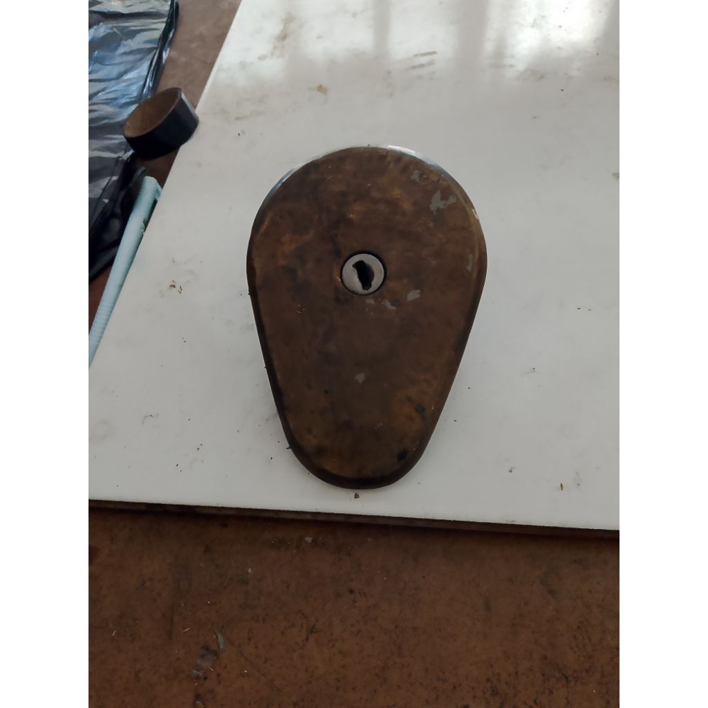 Tutup tangki rgr