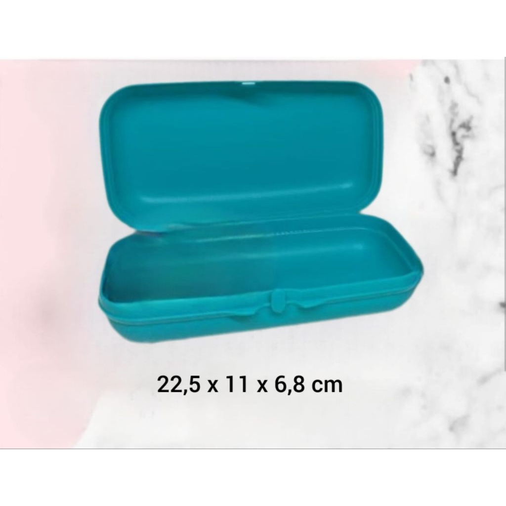 oyster Tupperware