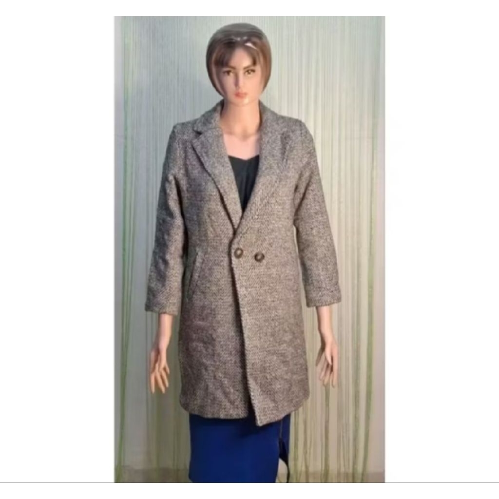 long coat wanita cewek abu-abu hitam putih lengan panjang