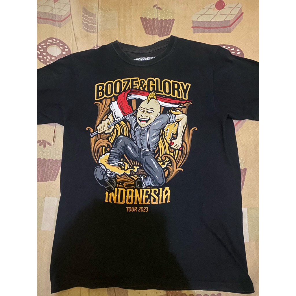 tshirt booze and glory tour 2023