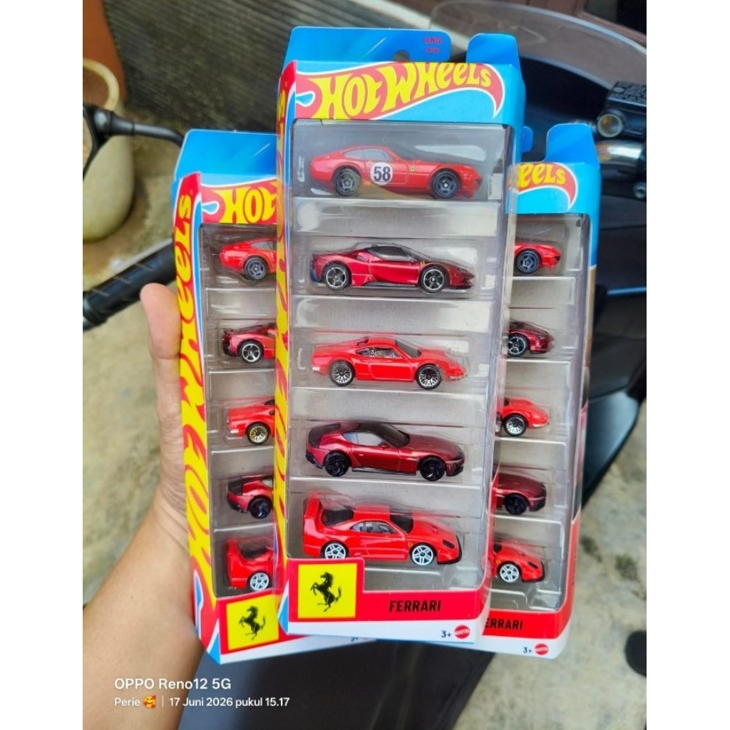 Hot Wheels 5 Pack Ferrari