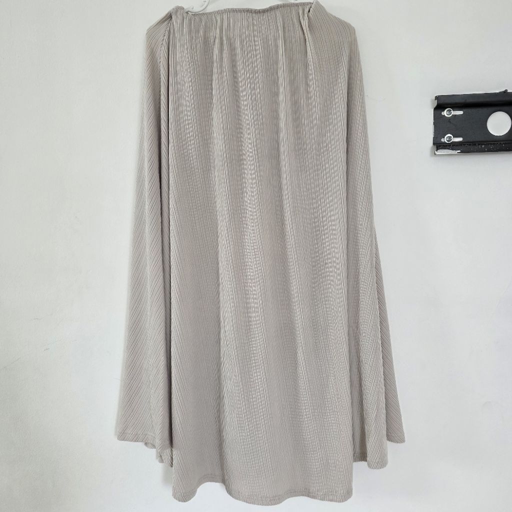 Preloved Rok Evertops