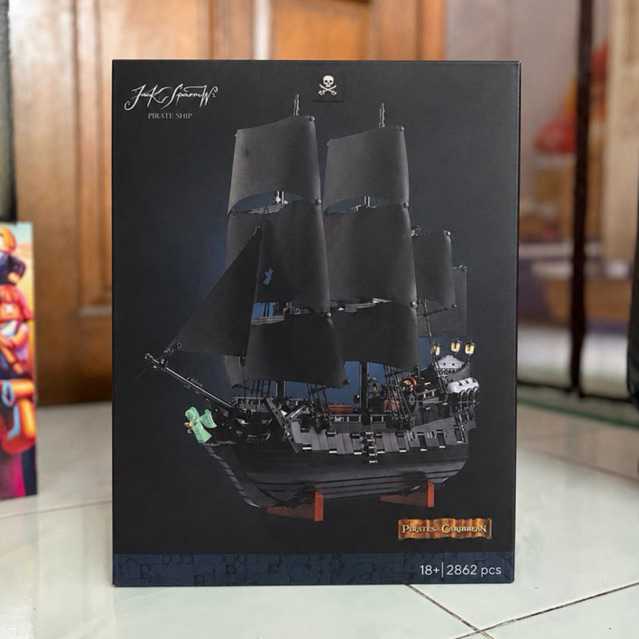 Bricks Kapal Bajak Laut Pirates of Caribbean Black Pearl Ship