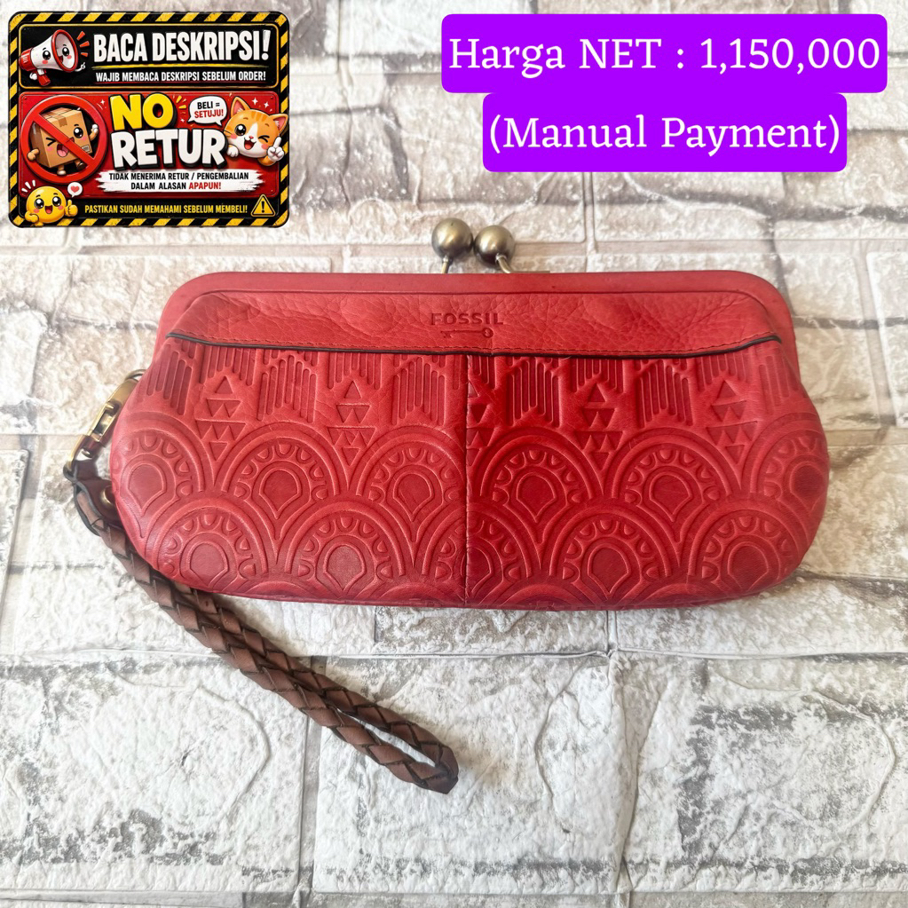 746# NET-Preloved Fossil Daisy Embossed Wristlet Red
