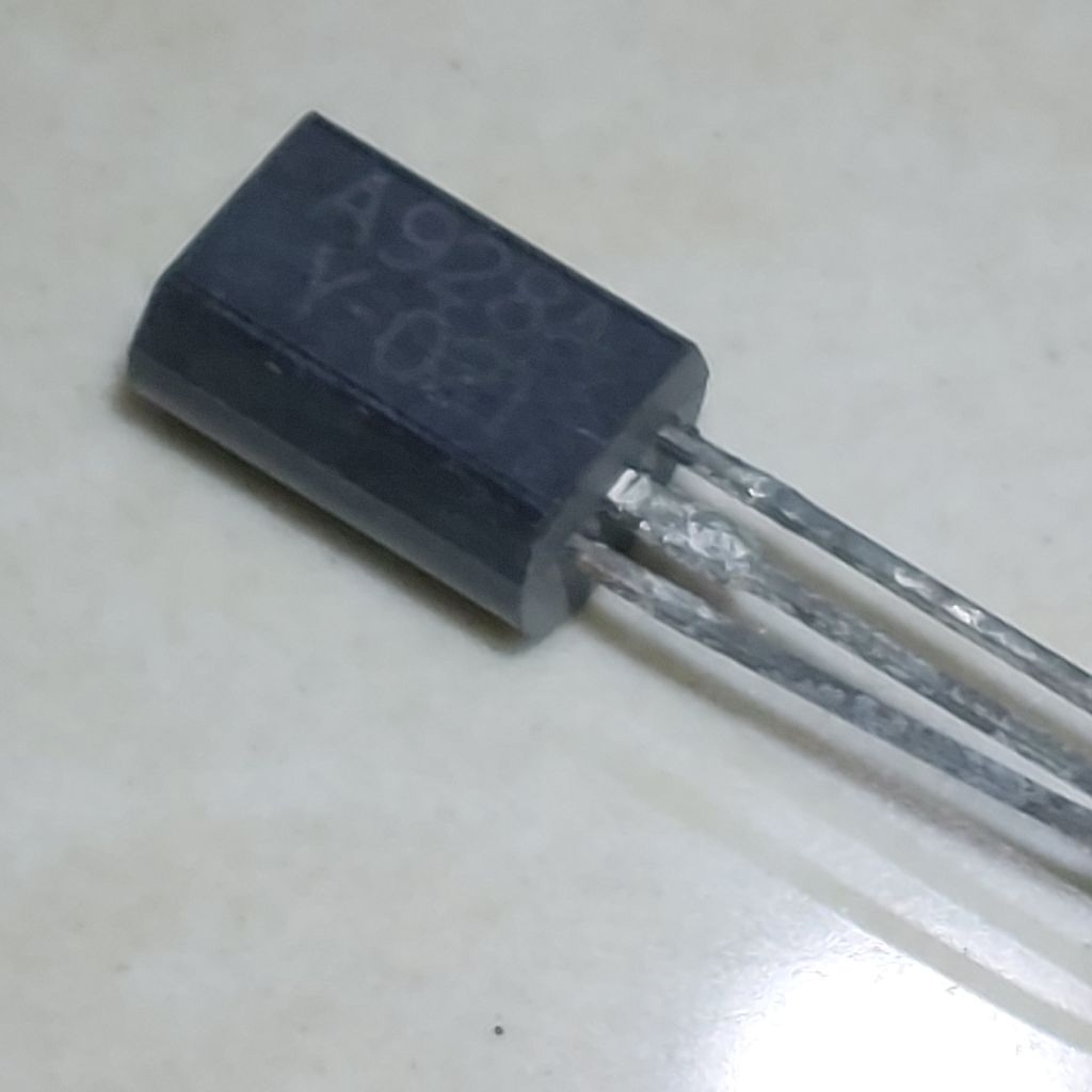 10 Buah 10Pcs A928A To-92L A928 2SA KSA 928A 2SA928A-Y A928AY KSA928A Transistor PNP Silicon 1A 20V 