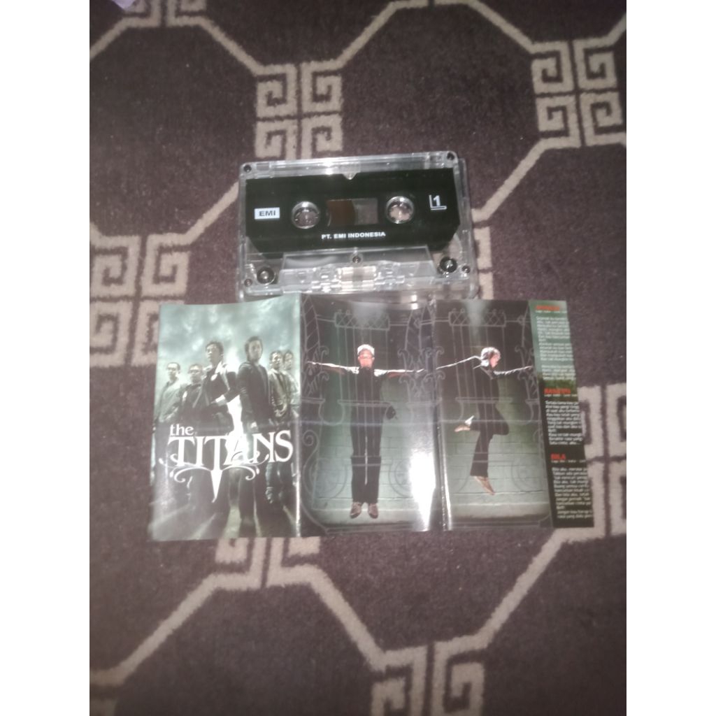 kaset pita the titans self titled