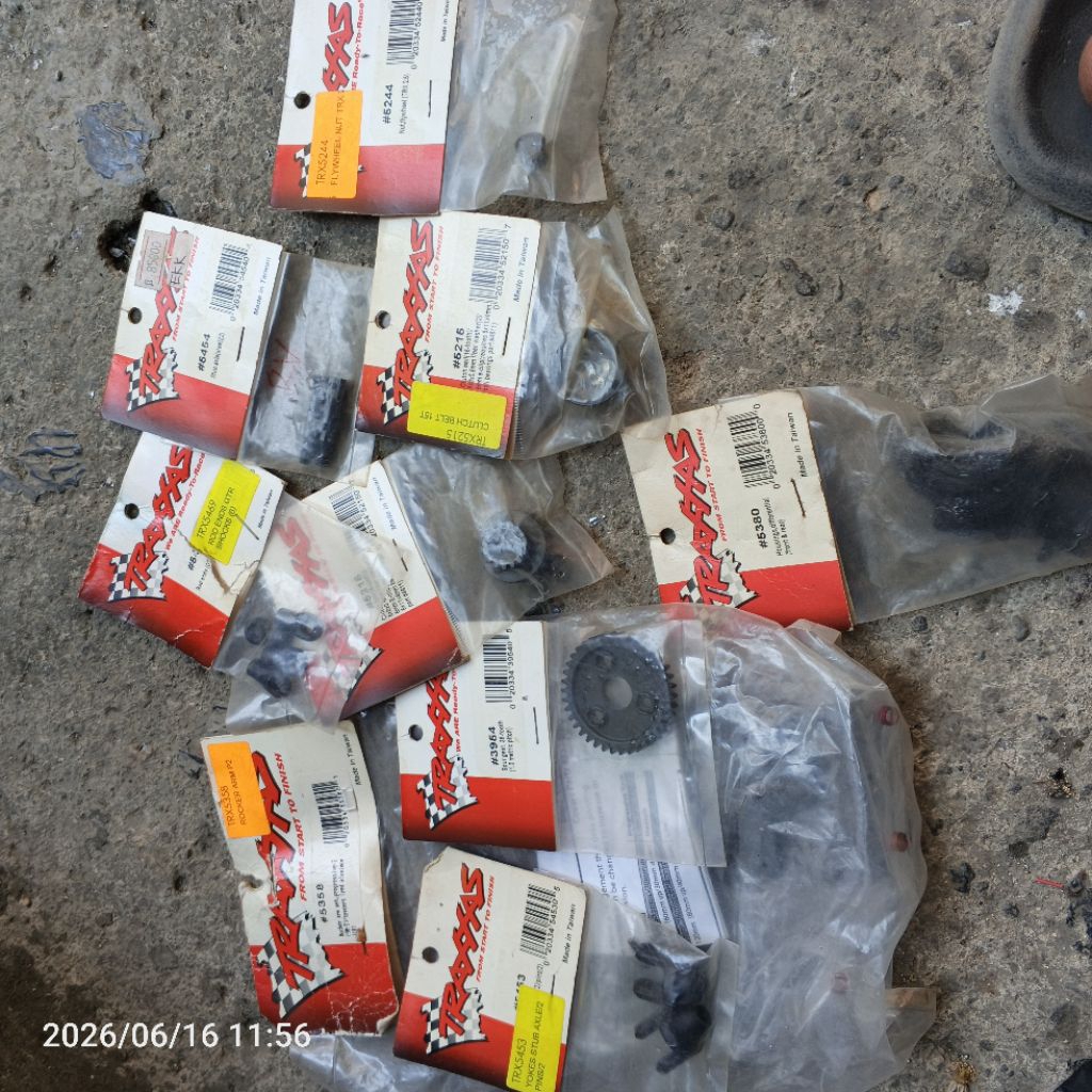 part rc car traxxas dan losi