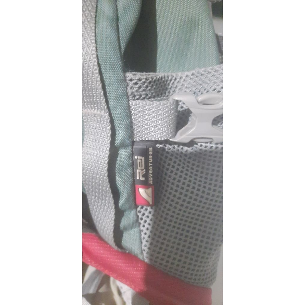 carrier arei amazon 50l merah abu abu jaring ada plat tengah jahitan tali aman cover ada