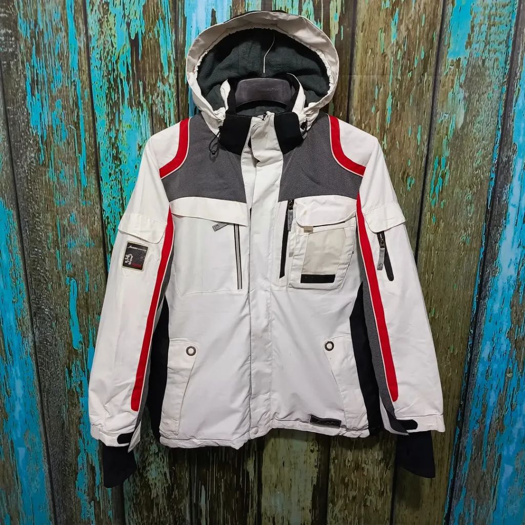 jaket snowboard FUZZO SPORT tebal size XL casual outdoor bagus