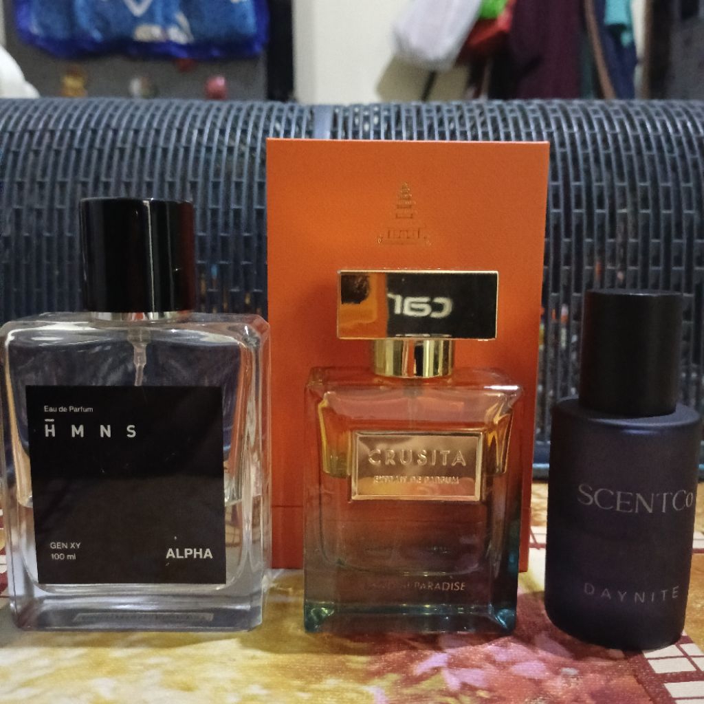 Bundling Preloved Hmns Alpha EDP 100ml No Box, Crusita Land Of Paradise XDP 50ml, Scentco Daynite XD