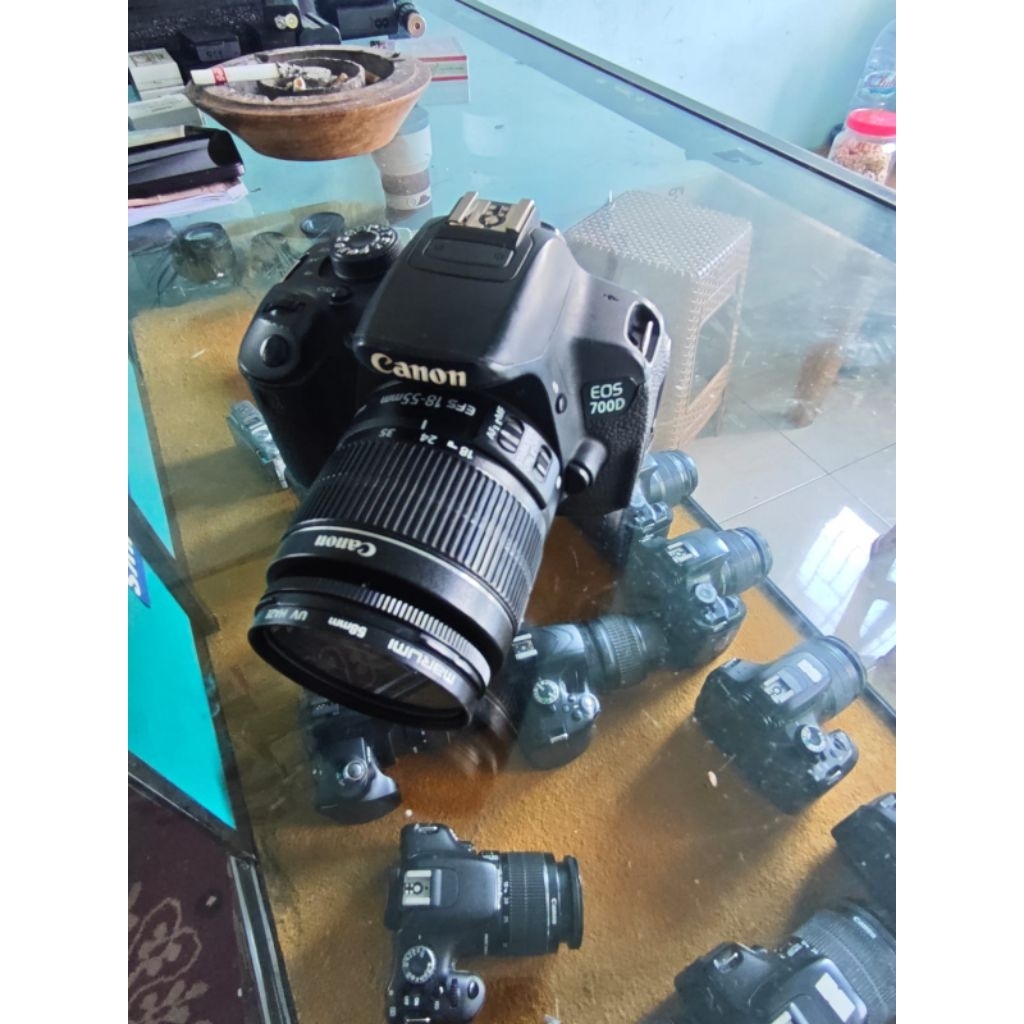 CANON 700D KIT 18-55MM