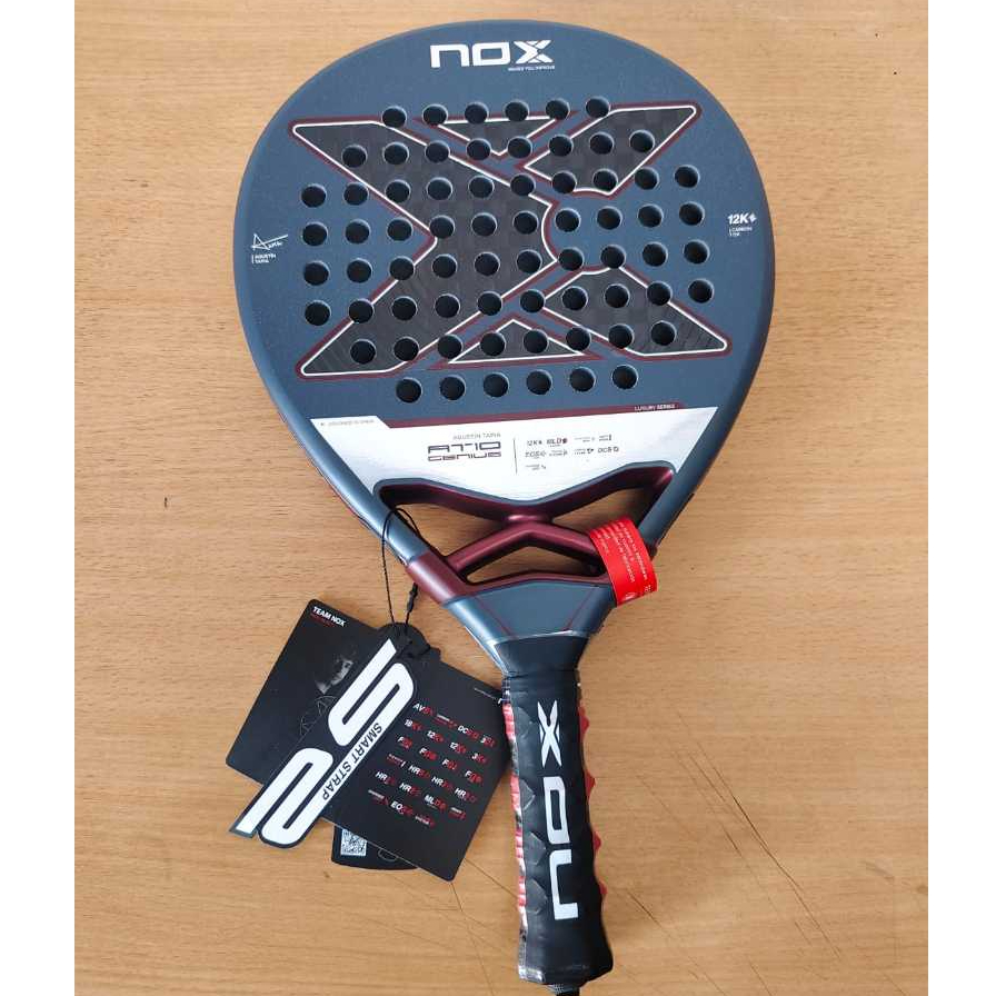 NOX AT10 GENIUS 12K RAKET PADEL NOX AT 10 GENIUS 12K NOX AGUS TAPIA