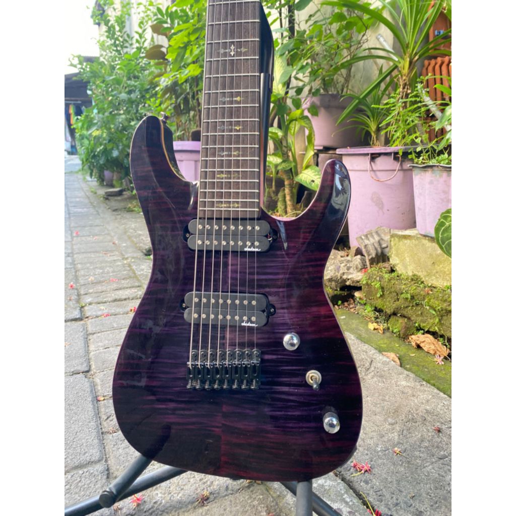 Gitar 8string model schecter pickup jackson